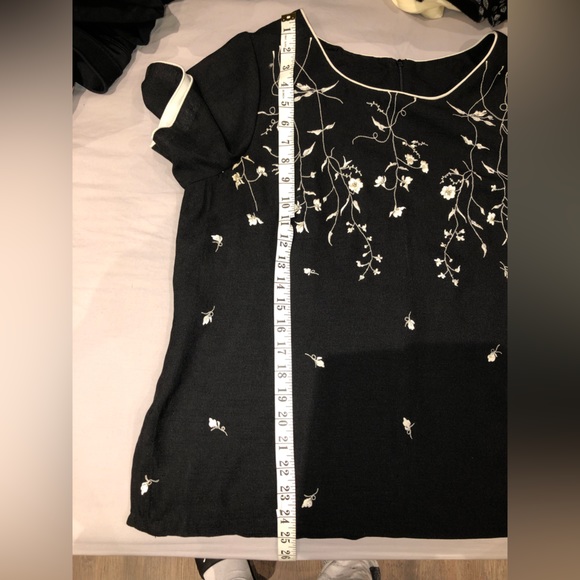 Black Skirt and Blouse Set (Blouse is embroidered). See photos for measurements - Picture 5 of 16